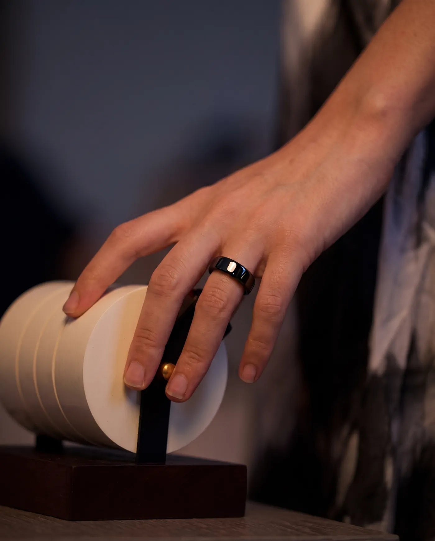 Suna Ring in Black, product photo 15